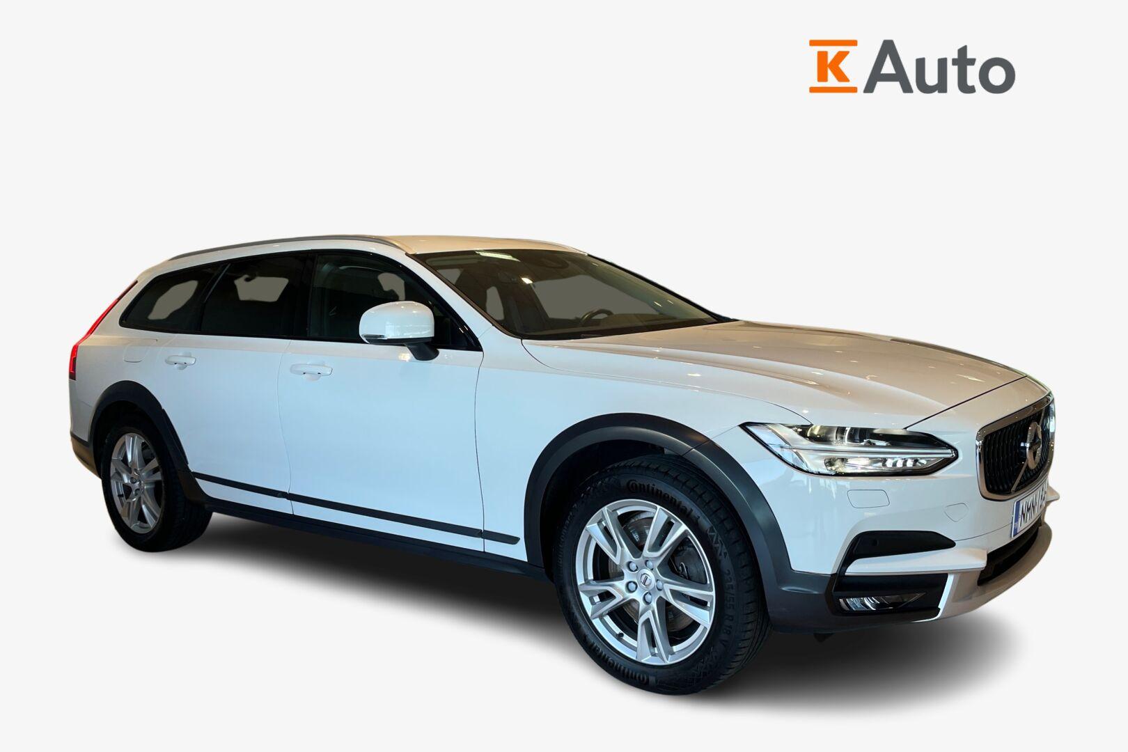 Volvo V90 Cross Country